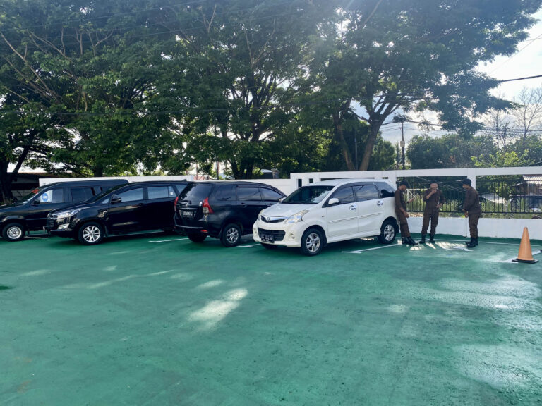 Tempat Parkir - 2